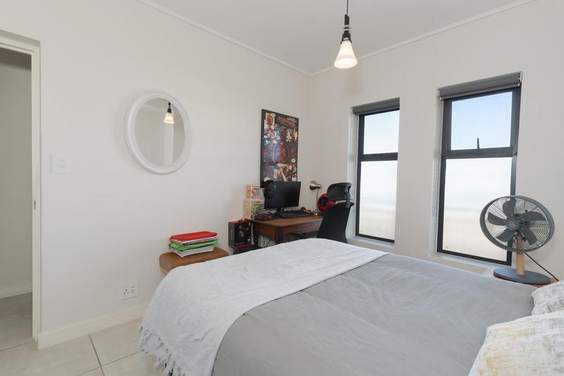 2 Bedroom Property for Sale in Paardevlei Western Cape